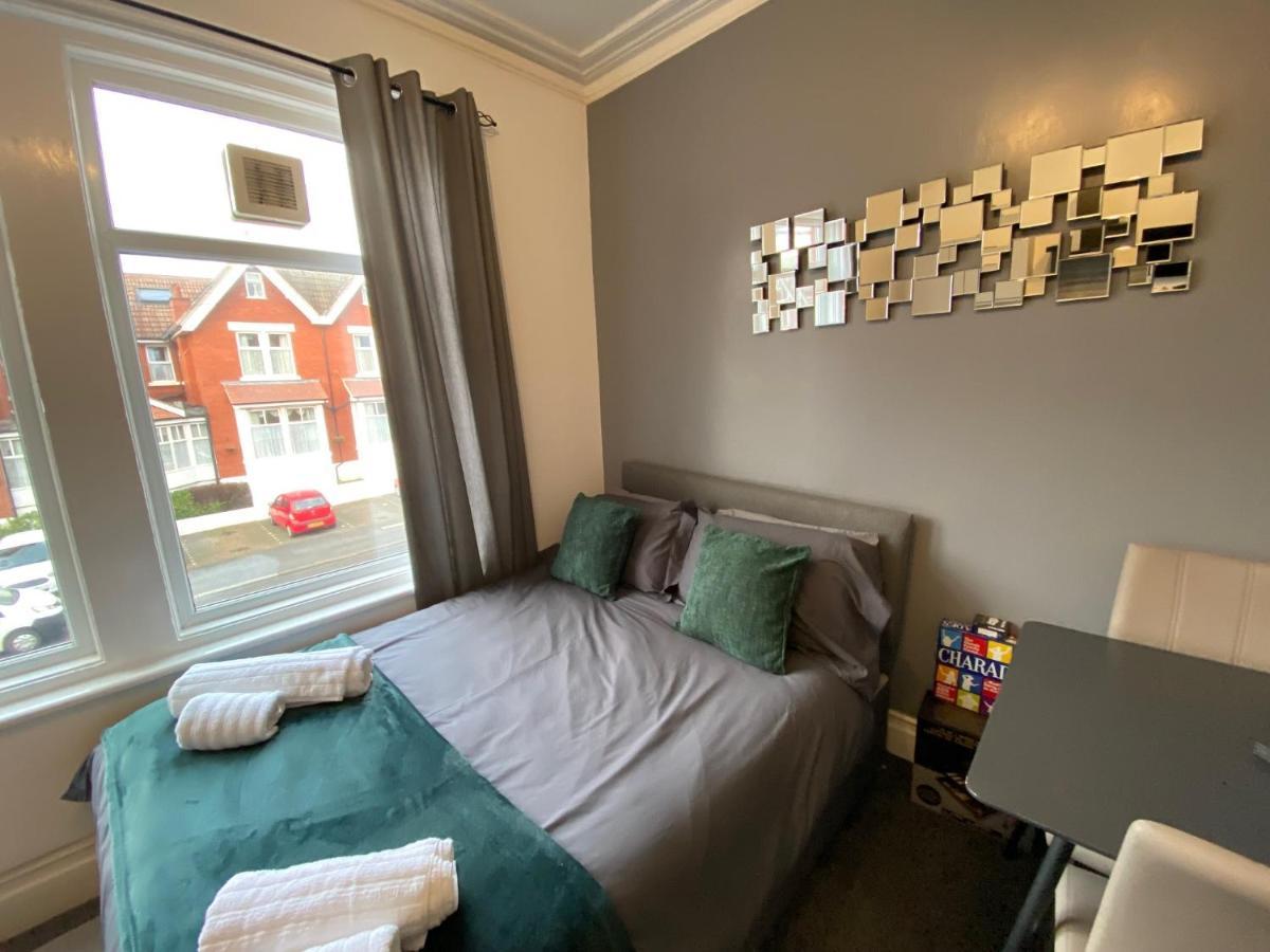 Abode - 124 Elite Apartment *